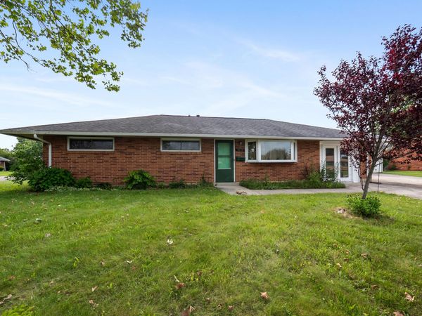 1635 Rosehill Road , Reynoldsburg, OH 43068