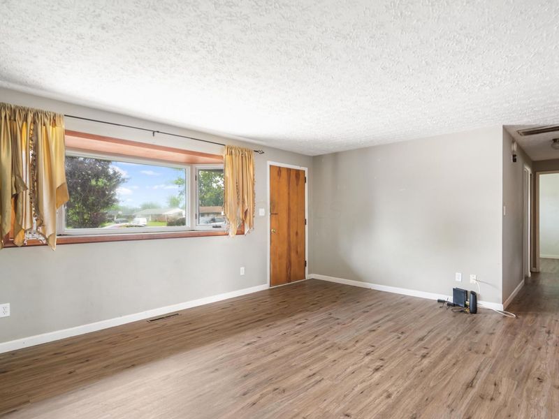 1635 Rosehill Road, Reynoldsburg, OH 43068 Photo 2