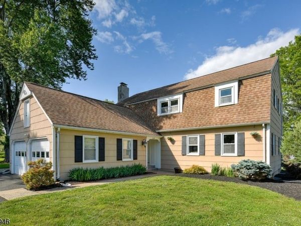 539 Lyme Rock Rd, Bridgewater, NJ 08807
