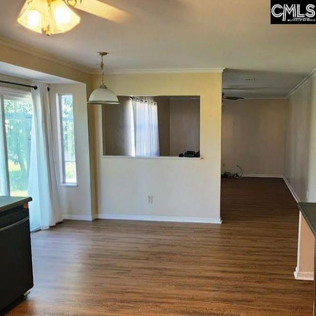 213 Fox Crossing Road  Photo 6