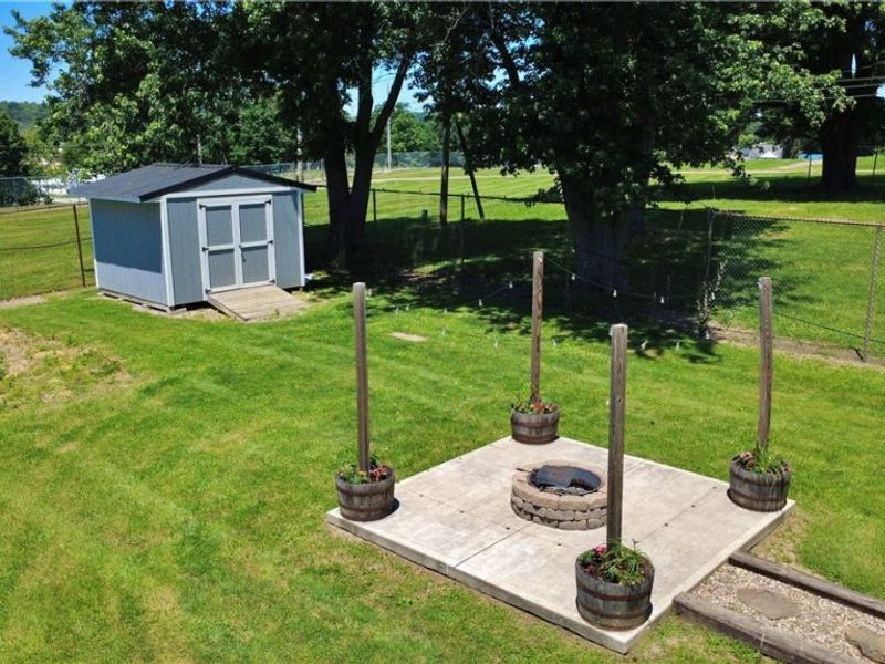1049 S Luck Avenue, Zanesville, OH 43701 Photo 10