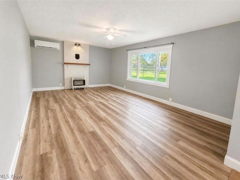 1049 S Luck Avenue, Zanesville, OH 43701 Photo 6