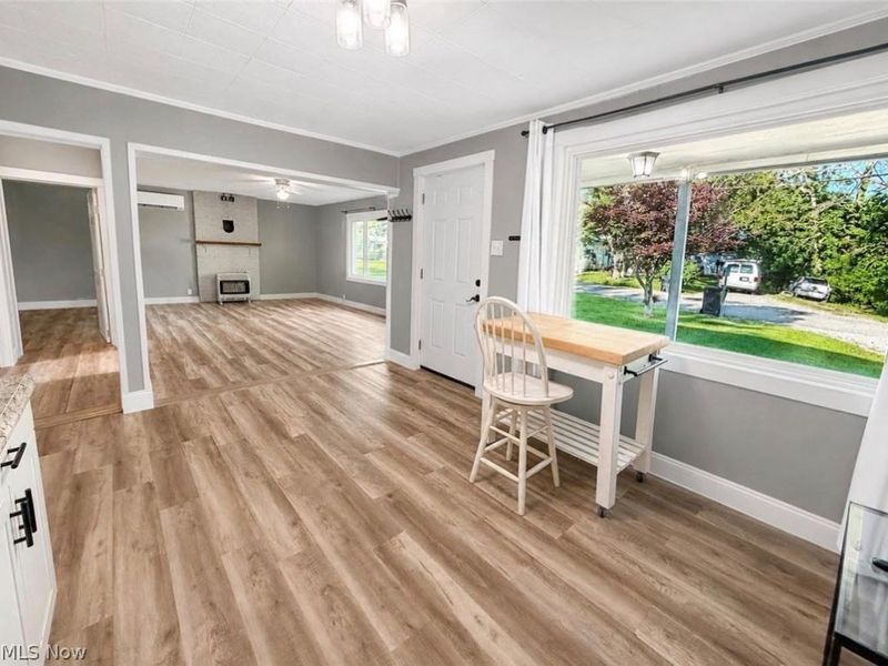 1049 S Luck Avenue, Zanesville, OH 43701 Photo 8