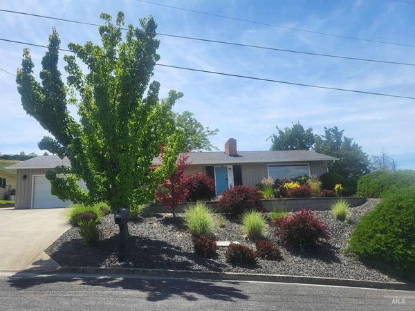 220 21st Ave, Lewiston, ID 83501