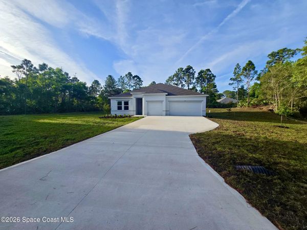 170 Arthur Avenue , Edgewater, FL 32141