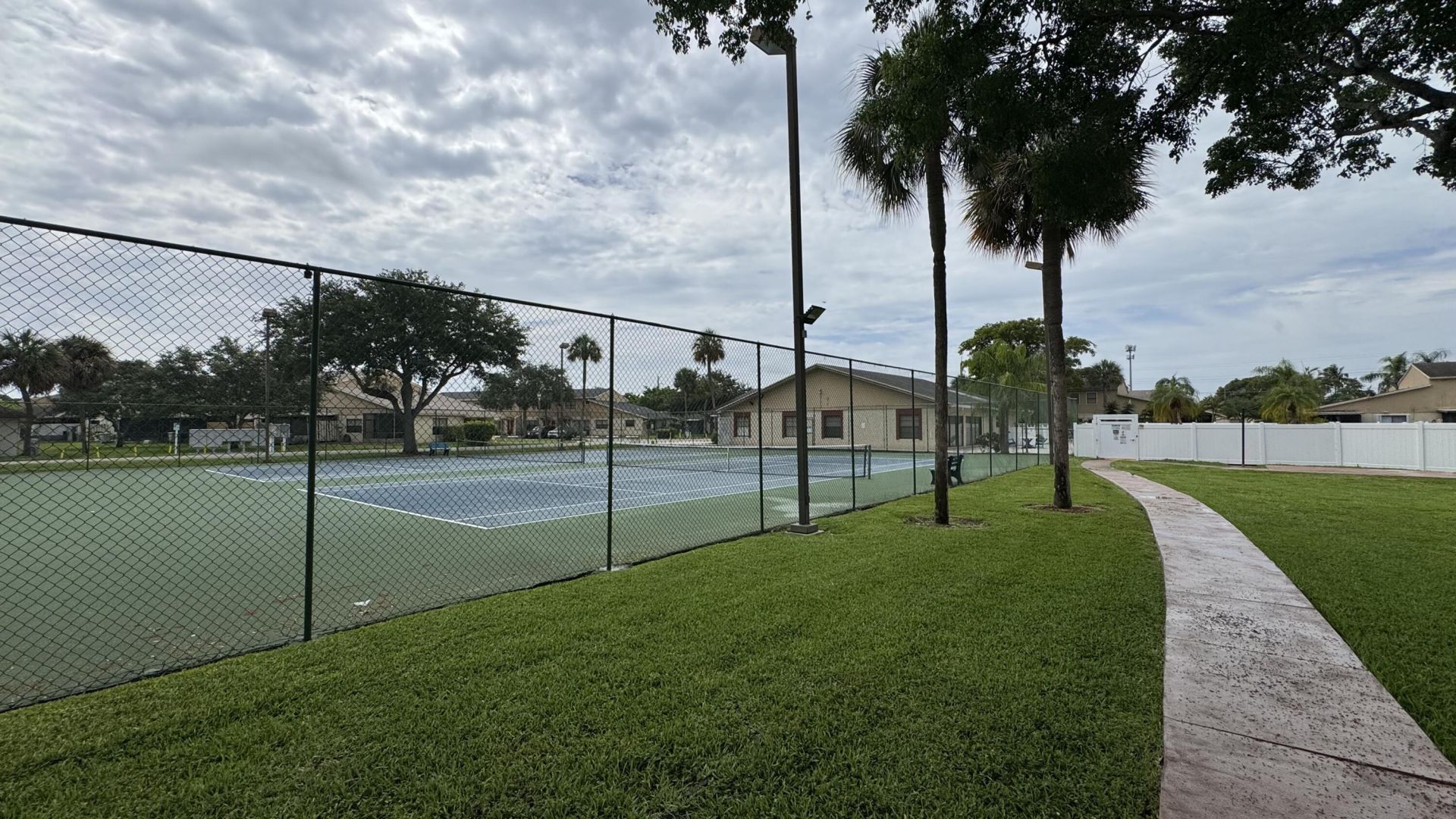 3450 Blue Lake Drive, Unit 204, Pompano Beach, FL 33064 Photo