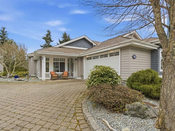 1403 Cape Cod Dr , Parksville, BC V9P 2Y4