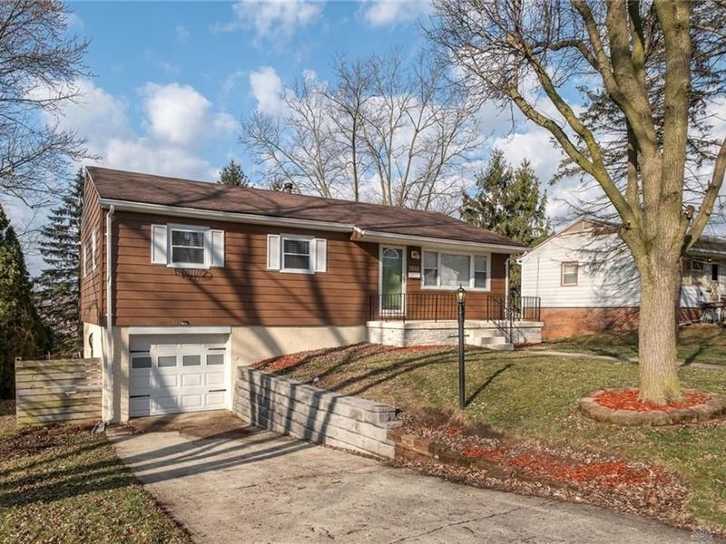 2833 Nacoma Place, Kettering, OH 45420 Photo 1