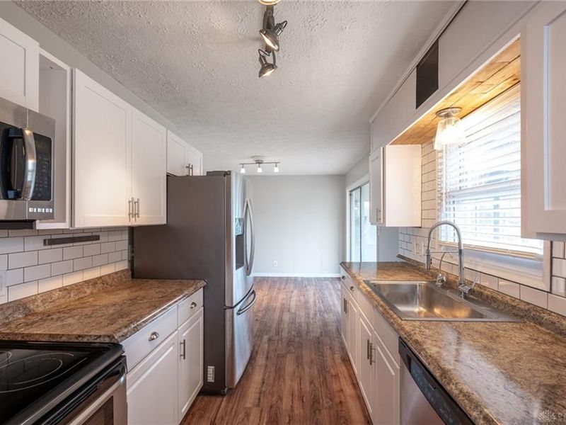 2833 Nacoma Place, Kettering, OH 45420 Photo 6