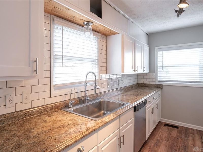 2833 Nacoma Place, Kettering, OH 45420 Photo 7