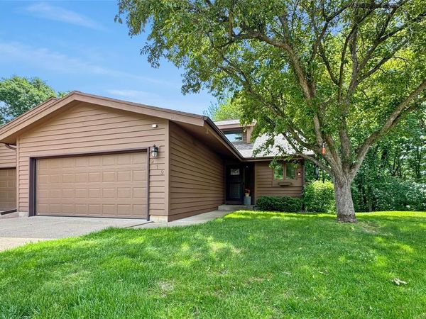 919 Cambridge Court, Altoona, WI 54720