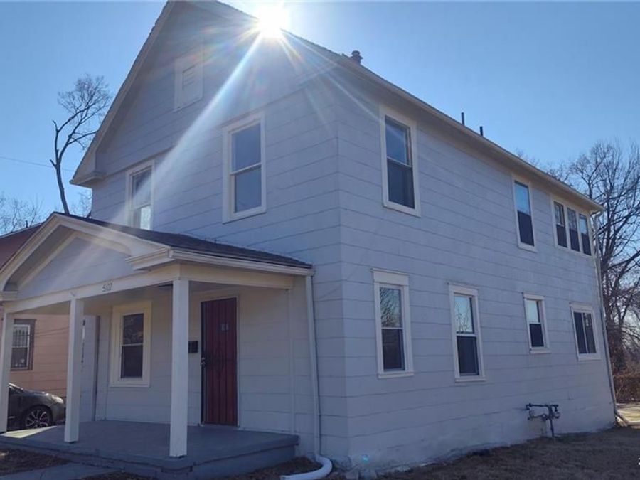 Property Image 1