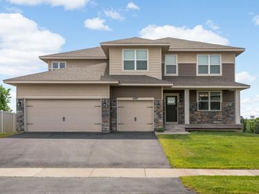 6180 Martin Avenue NE, Albertville, MN 55301