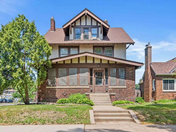 1097 Lincoln Avenue, Saint Paul, MN 55105