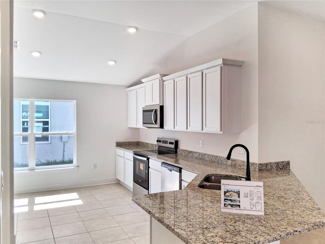 267 Verny Grove Lane, Leesburg, FL 34748 Photo