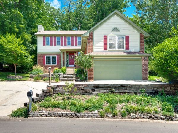 133 Northlake Dr, Hendersonville, TN 37075