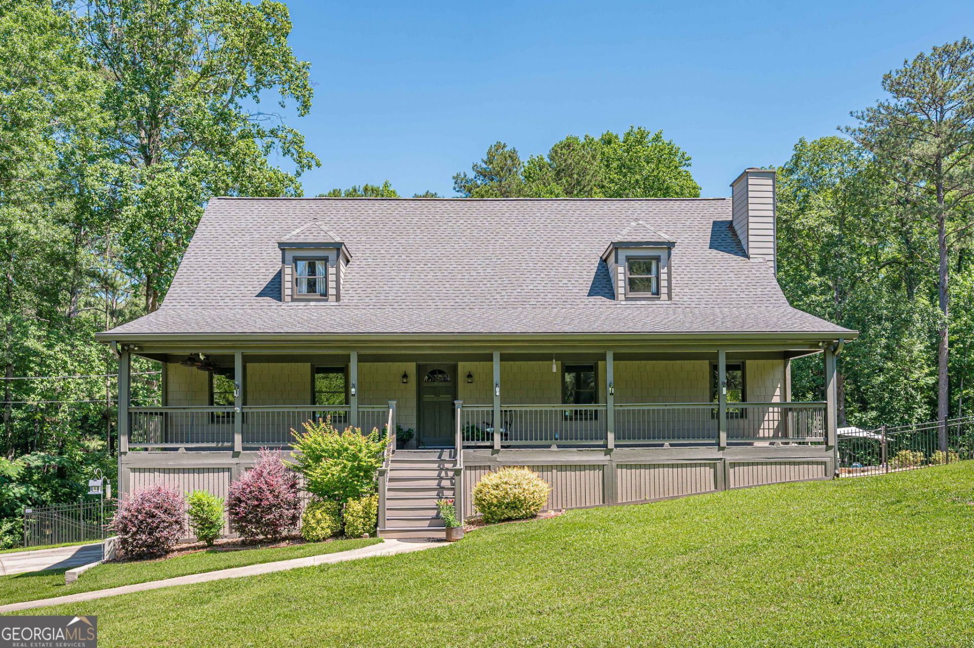 1233 Pebblebrook Road Se, Mableton, GA 30126 Main Photo