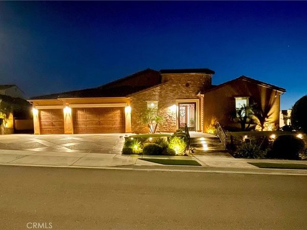 12468 Locke , Riverside, CA 92503