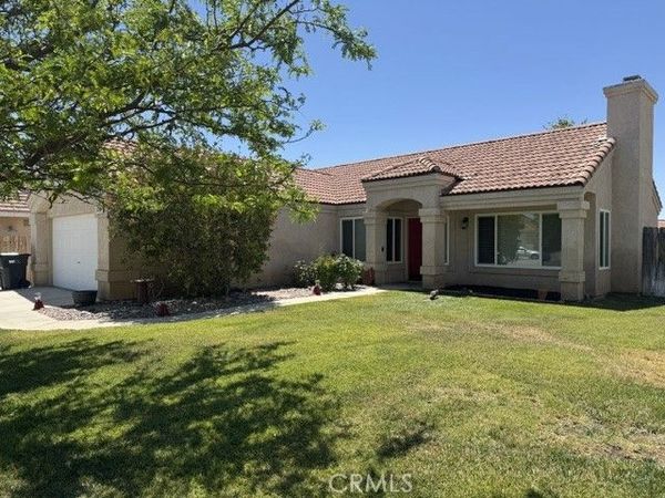 1148 Evergreen Court , Rosamond, CA 93560