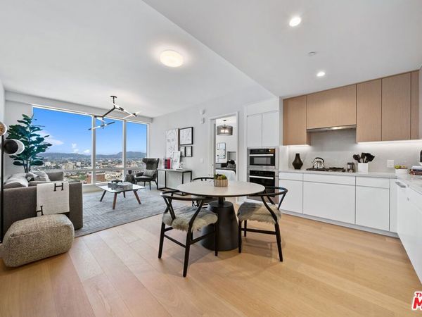 877 Francisco Street , Unit 2707, Los Angeles, CA 90017