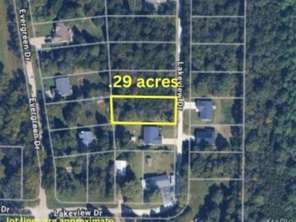 360 Lakeview Drive , Catawissa, MO 63015