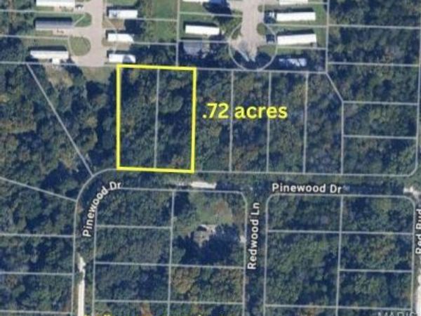 421 & 425 Pinewood Drive , Catawissa, MO 63015