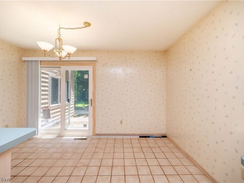 9114 Inverrary Drive SE, Howland, OH 44484 Photo 13