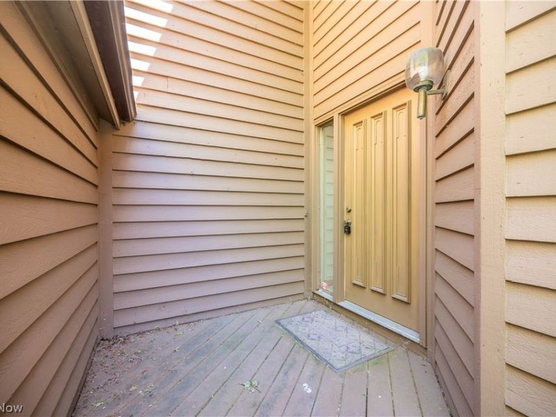 9114 Inverrary Drive SE, Howland, OH 44484 Photo 3