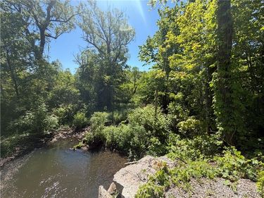 Townline Road , Marcellus, NY 13108
