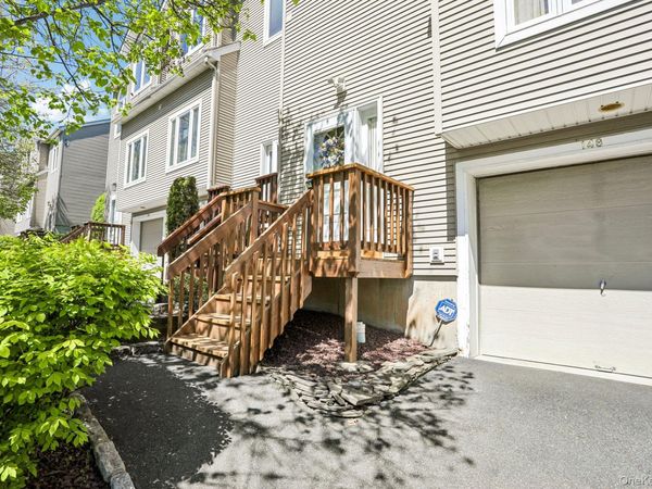 148 Foltim Way , Congers, NY 10920