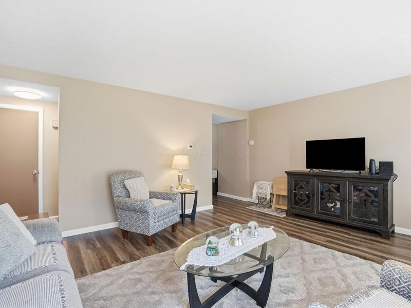 596 Pamlico Street, Unit X4, Columbus, OH 43228 Photo 10