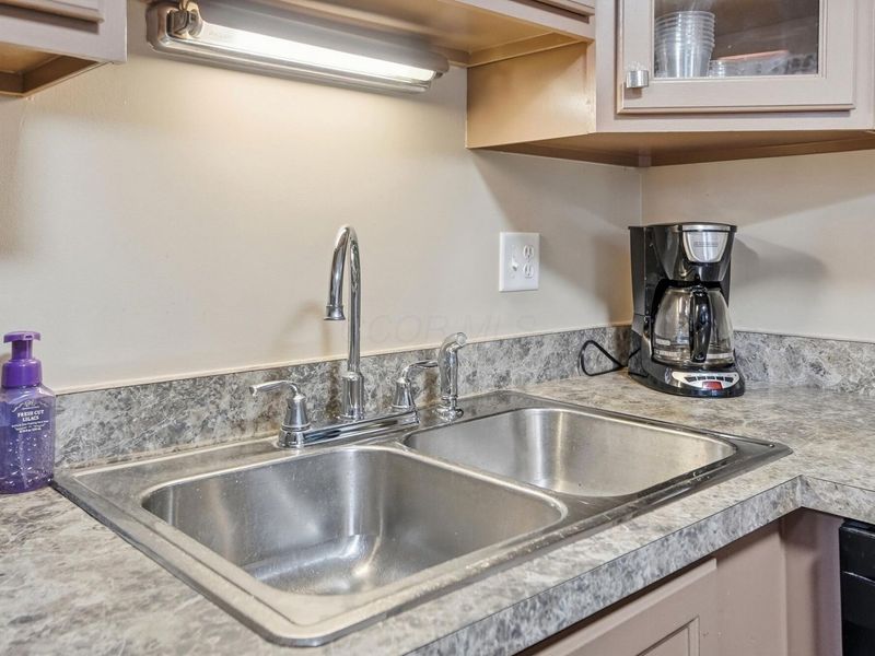 596 Pamlico Street, Unit X4, Columbus, OH 43228 Photo 20