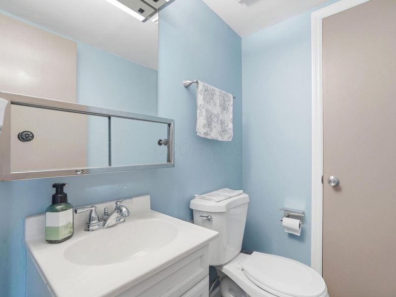 596 Pamlico Street, Unit X4, Columbus, OH 43228 Photo 22