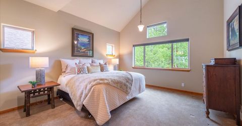 10364 Winter Creek Loop, Truckee, CA 96161 Photo