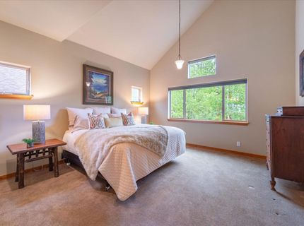 10364 Winter Creek Loop, Truckee, CA 96161 Photo