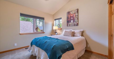 10364 Winter Creek Loop, Truckee, CA 96161 Photo
