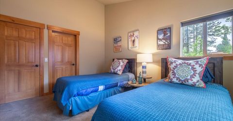 10364 Winter Creek Loop, Truckee, CA 96161 Photo