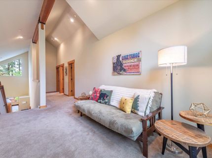 10364 Winter Creek Loop, Truckee, CA 96161 Photo