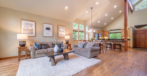 10364 Winter Creek Loop, Truckee, CA 96161 Photo