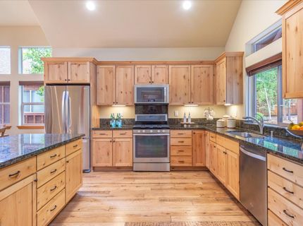 10364 Winter Creek Loop, Truckee, CA 96161 Photo
