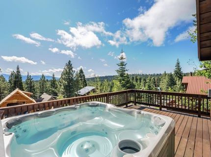 11648 Rhineland Avenue, Truckee, CA 96161 Photo