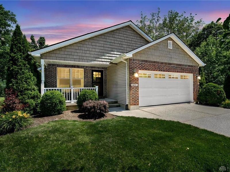 4921 Sir Gregory Way, Middletown, OH 45044 Photo 2