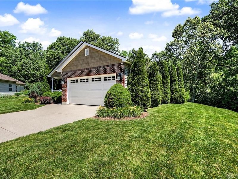 4921 Sir Gregory Way, Middletown, OH 45044 Photo 37