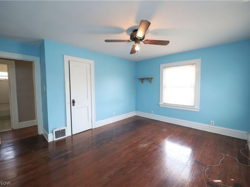 4808 Ira Avenue, Cleveland, OH 44144 Photo 12