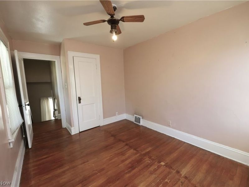 4808 Ira Avenue, Cleveland, OH 44144 Photo 15