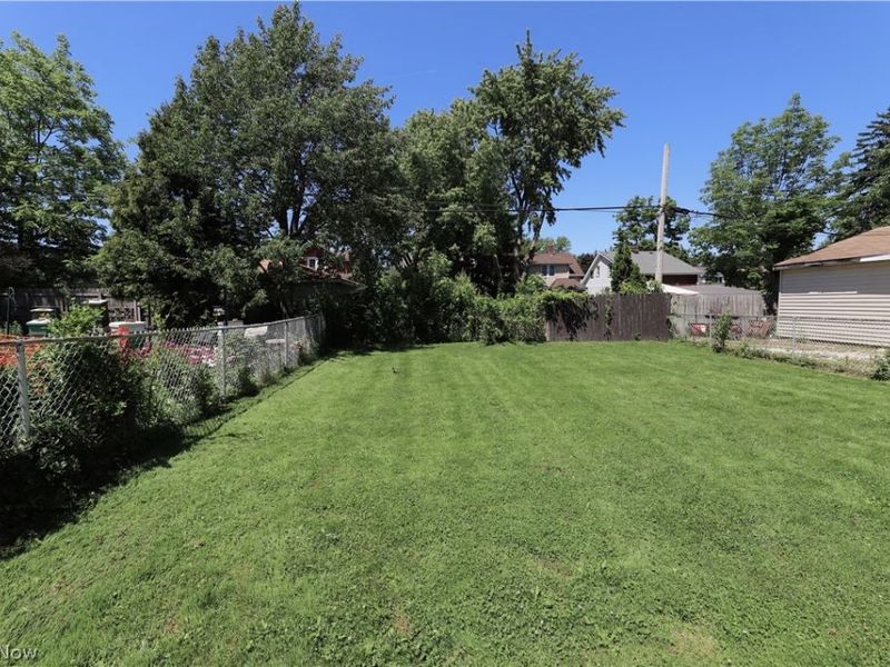 4808 Ira Avenue, Cleveland, OH 44144 Photo 23