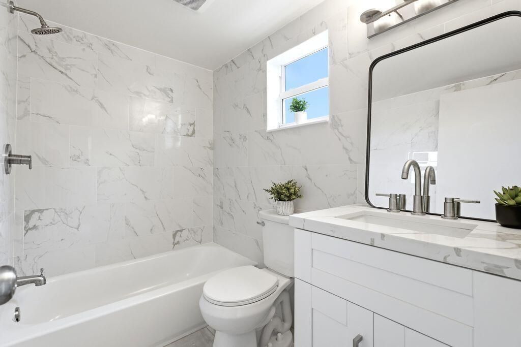 1747 Rodman Street, Unit 302, Hollywood, FL 33020 Photo
