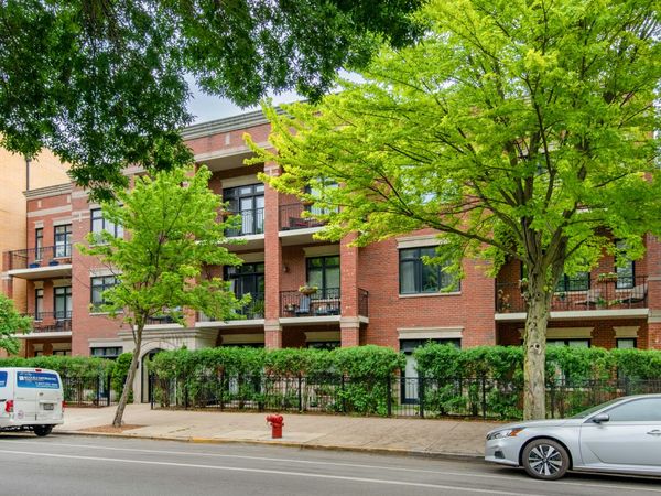4927 N DAMEN Avenue, Unit 1C, Chicago, IL 60625
