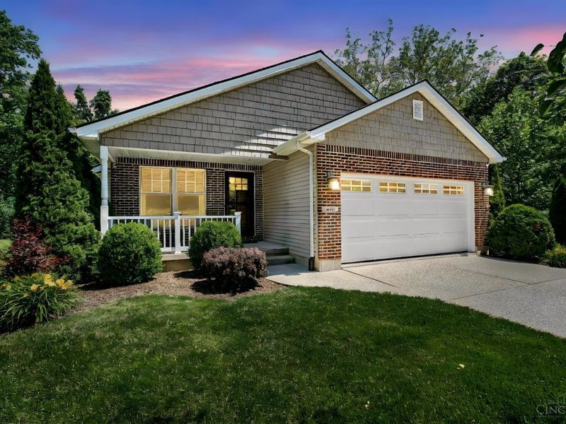 4921 Sir Gregory Way, Middletown, OH 45044 Photo 2