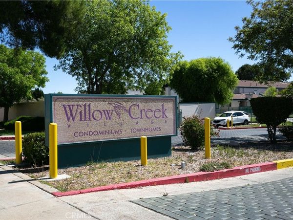 44514 15th, Unit E7, Lancaster, CA 93535